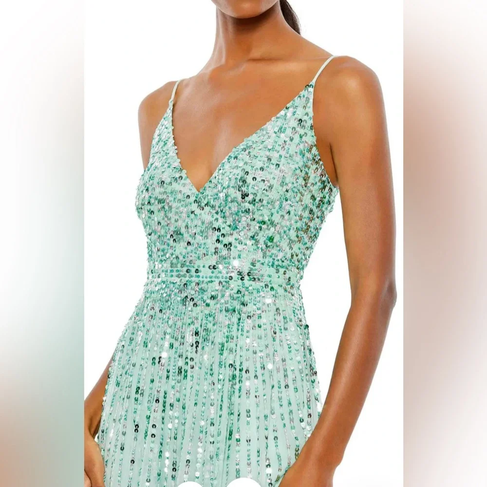 Sequined sleeveless wrap over A-line gown - Picture 3 of 3
